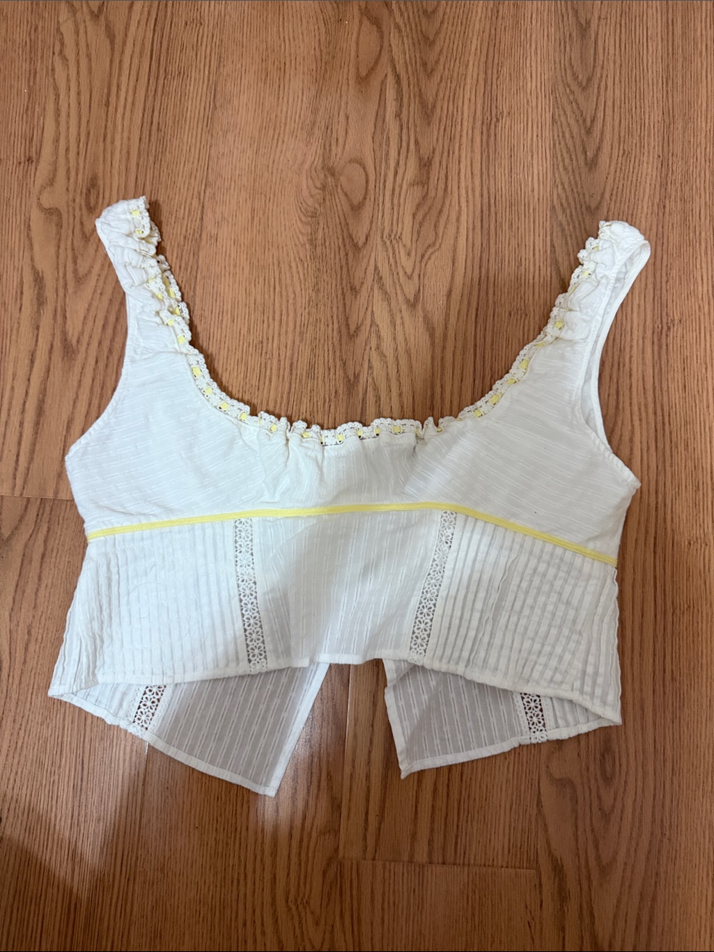 White Crop Top With Yellow Trim And Lace Accents — image 2 of 4